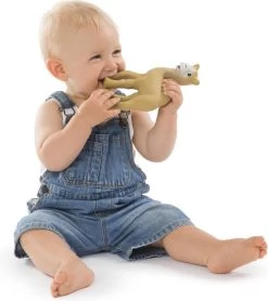 Sophie De Giraf - Al Thir De Dromedaris - Bijtspeelgoed - 100% Natuurlijk Rubber -Babyproducten 1065x1200 1