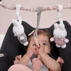 Autostoelspeeltje Nijntje Pink Baby -Babyproducten 1200x1200 1552