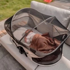 Deryan Infant Deluxe BabyBox Campingbedje - Cream + Inclusief Matras En Klamboe 30 Deryan Infant Deluxe BabyBox Campingbedje - Cream + Inclusief Matras En Klamboe -Babyproducten 1200x1200 1655
