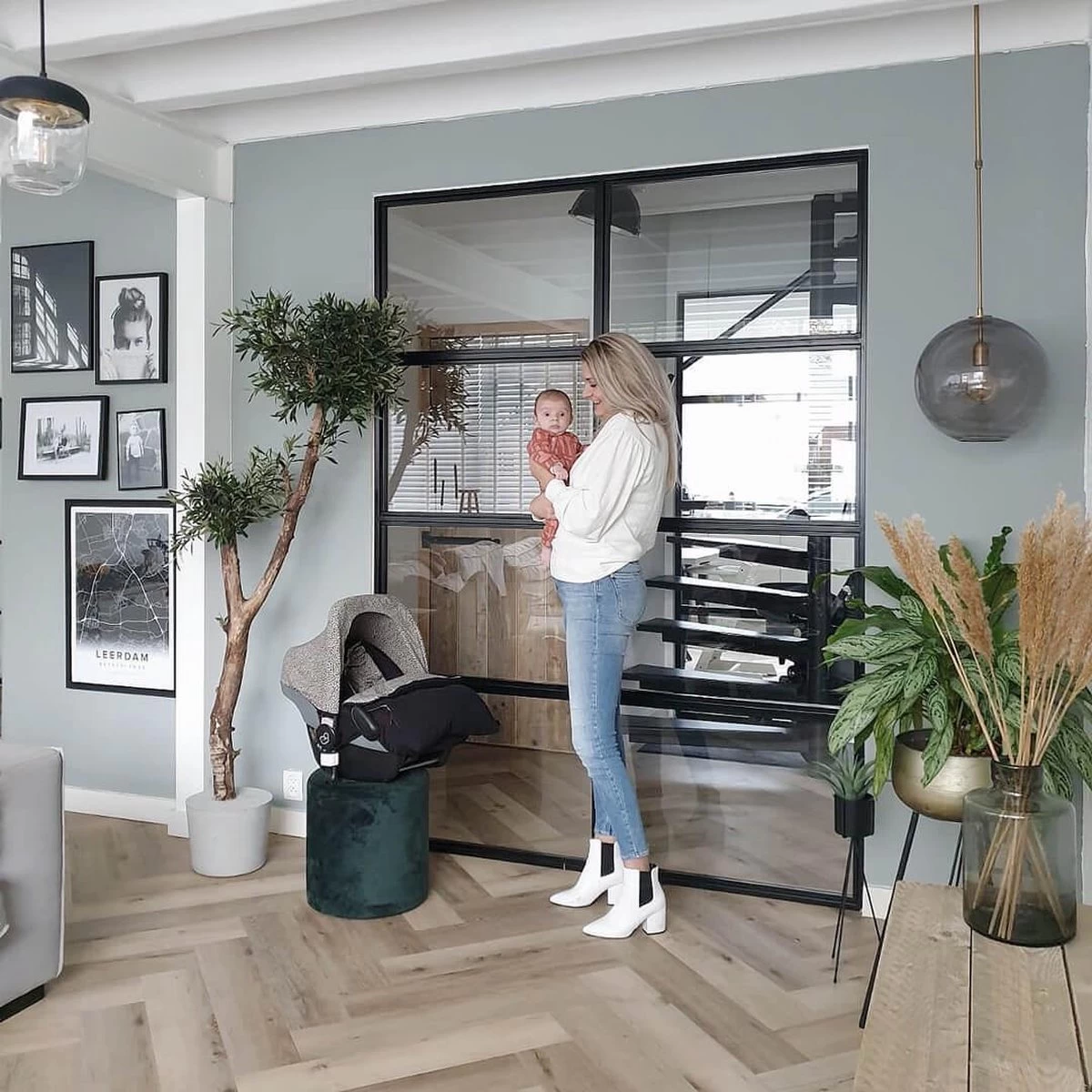 Ukje Voetenzak Baby Autostoel - Universeel - Geschikt Voor Maxi Cosi Cybex Doona - Superzacht Katoen - Zwart Wafel - Luipaard 6 Ukje Voetenzak Baby Autostoel - Universeel - Geschikt Voor Maxi Cosi Cybex Doona - Superzacht Katoen - Zwart Wafel - Luipaard - Afbeelding 4