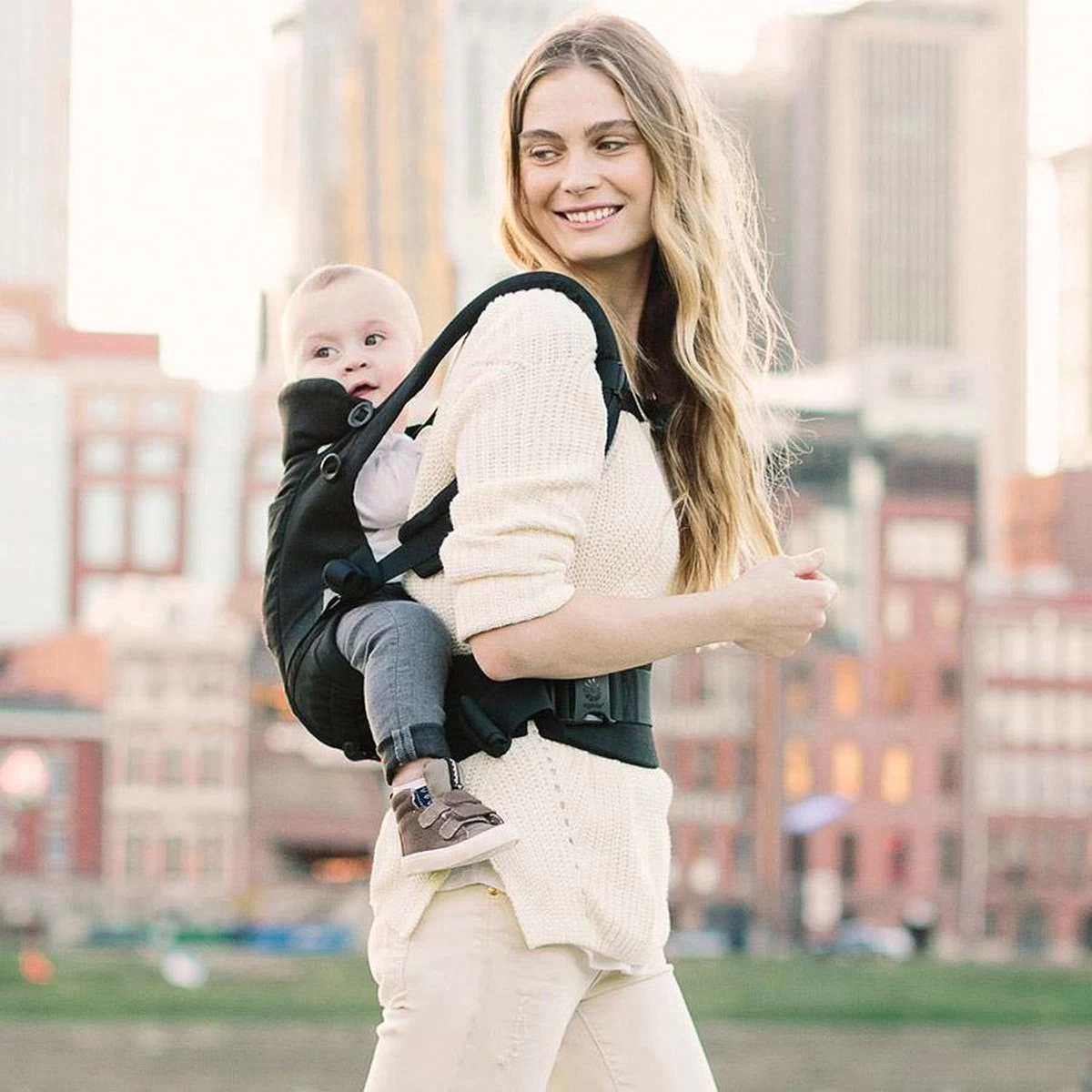 Ergobaby Adapt Ergonomische Draagzak Baby - Black 5 Ergobaby Adapt Ergonomische Draagzak Baby - Black - Afbeelding 3