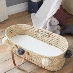 Bamboe Ovaal Matras - 72x32 Cm | Mozesmand - Kinderwagen - Wieg | Zacht Aanvoelend | 4 Cm Dik | Afneembare Hoes | Oeko-Tex® | EU-product 11 Bamboe Ovaal Matras - 72x32 Cm | Mozesmand - Kinderwagen - Wieg | Zacht Aanvoelend | 4 Cm Dik | Afneembare Hoes | Oeko-Tex® | EU-product -Babyproducten 1200x1200 2280