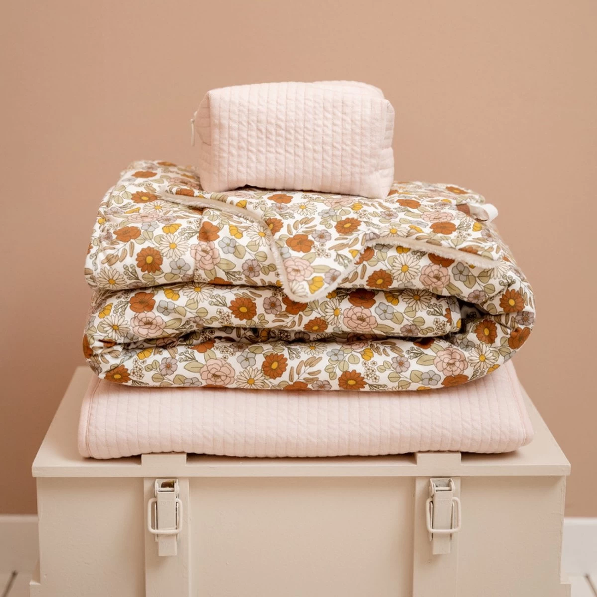 Little Dutch - Ledikantdeken Vintage Little Flowers 3 Little Dutch - Ledikantdeken Vintage Little Flowers