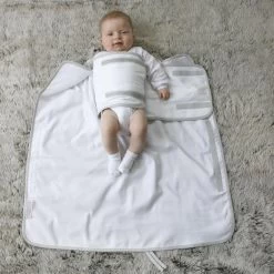 Pacco Piccolo Inbakerdoek - 4 Tot 7 Kg - Wit 15 Pacco Piccolo Inbakerdoek - 4 Tot 7 Kg - Wit -Babyproducten 1200x1200 2521