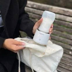 MyBambini's Bottle Warmer Pro™ - Draagbare Baby Flessenwarmer Voor Onderweg - Roze - Geschikt Voor AVENT Philips, Chicco & Dodie 13 MyBambini's Bottle Warmer Pro™ - Draagbare Baby Flessenwarmer Voor Onderweg - Roze - Geschikt Voor AVENT Philips, Chicco & Dodie -Babyproducten 1200x1200 3597