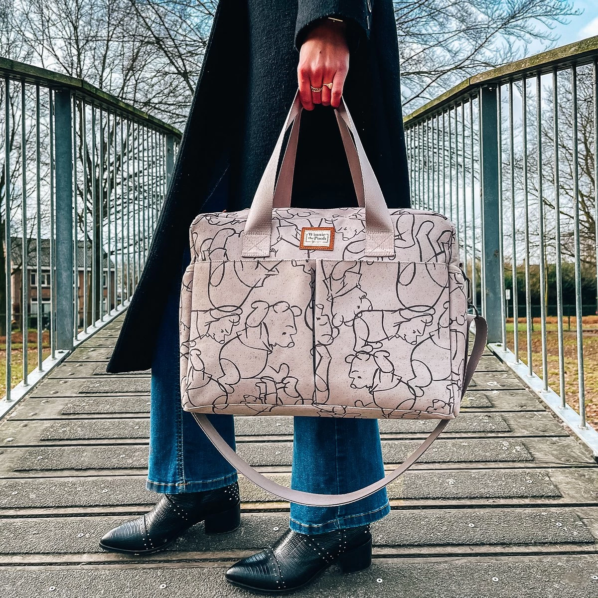 Luiertas - Winnie The Pooh - Cuddles All Day - Beige 6 Luiertas - Winnie The Pooh - Cuddles All Day - Beige - Afbeelding 4