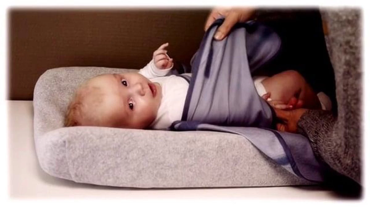 Pacco Piccolo Inbakerdoek - 4 Tot 7 Kg - Wit 5 Pacco Piccolo Inbakerdoek - 4 Tot 7 Kg - Wit - Afbeelding 3