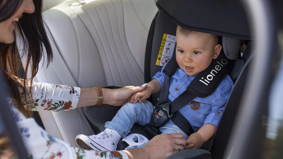 Lionelo Bastiaan - Autostoel - 360° Draaibaar - ISOFIX 18 Lionelo Bastiaan - Autostoel - 360° Draaibaar - ISOFIX - Afbeelding 16