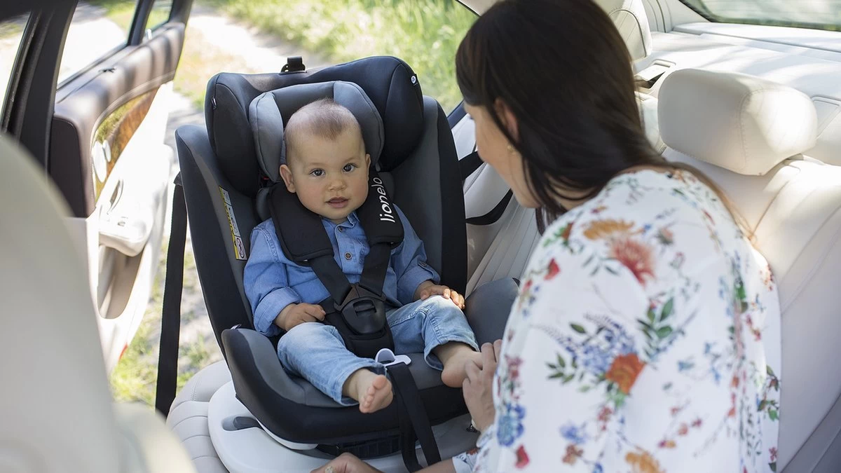 Lionelo Bastiaan - Autostoel - 360° Draaibaar - ISOFIX 19 Lionelo Bastiaan - Autostoel - 360° Draaibaar - ISOFIX - Afbeelding 17