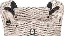Dooky Ergonomische Draagzak Urban Comfort Beige Desert -Babyproducten 1200x678 4