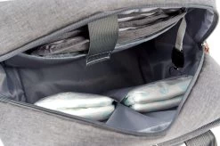 Brisby Slijtvaste Luiertas – Verzorgingstas – Met Buggymontage - Lichtgrijs -Babyproducten 1200x799 22