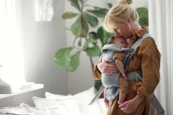 BabyBjörn Draagzak Mini - 3D Jersey - Lichtgrijs -Babyproducten 1200x799 51