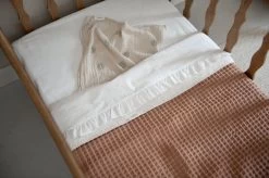 Koeka Baby Dekentje Ledikant Wafel Teddy Oslo - Lichtbruin - 100x150cm -Babyproducten 1200x799 88