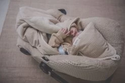 Koeka Omslagdoek Baby Teddy Vik - Zand -Babyproducten 1200x799 94