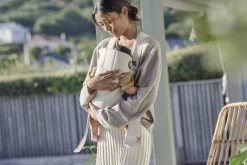 BabyBjörn Draagzak Mini - 3D Jersey - Lichtbeige -Babyproducten 1200x800 240