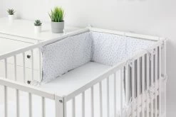 Sensillo Baby Bedbumper - Bedomrander - Anti Stootrand Ledikant - Bed Zijbeschermers - 180x30cm - Wafel Grijs Paardenbloemen -Babyproducten 1200x800 406