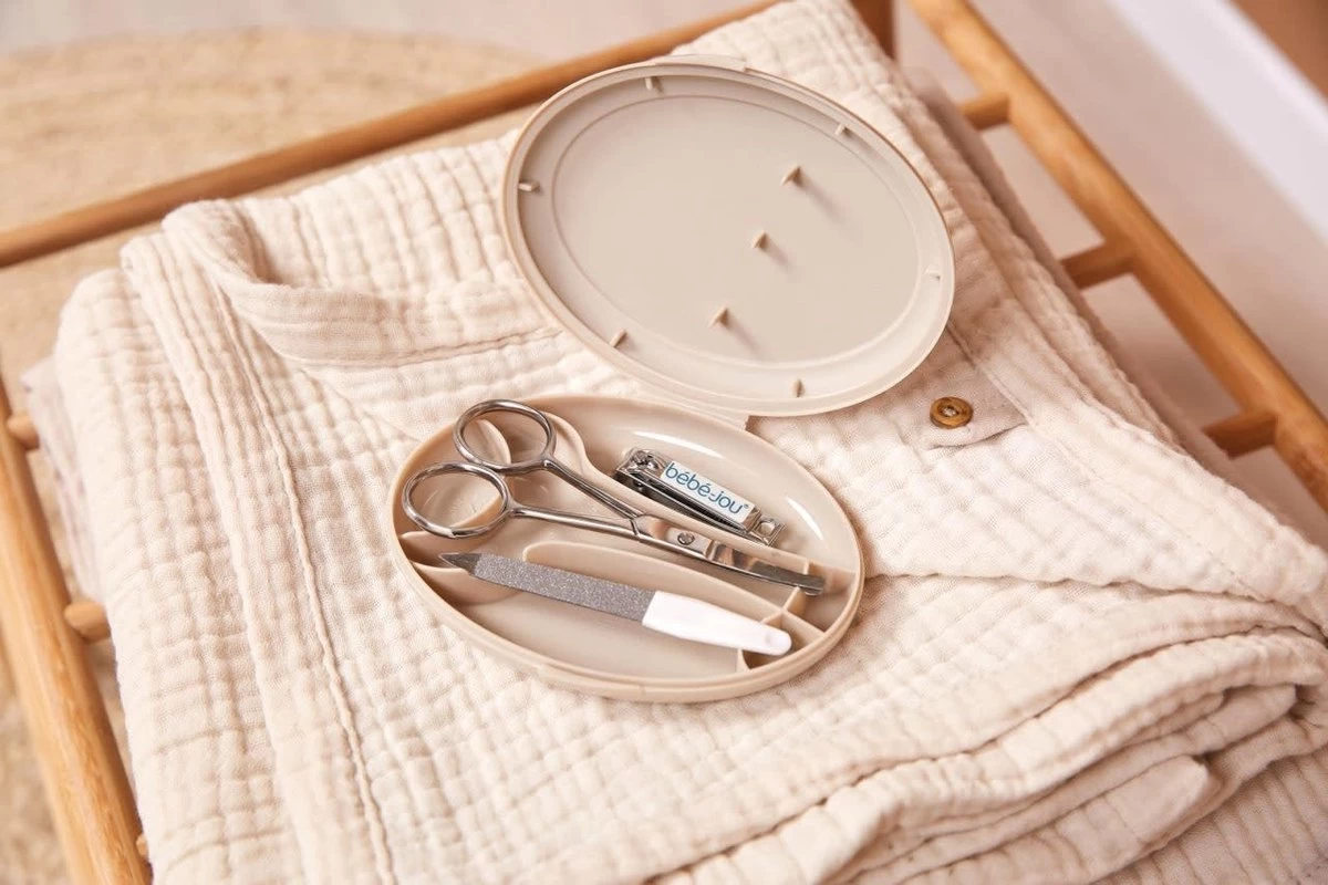 Bébé-Jou Baby Manicureset Taupe 8 Bébé-Jou Baby Manicureset Taupe - Afbeelding 6