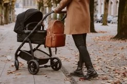 MOZZ Luiertas Rugzak Beautiful Backpack - Cognac -Babyproducten 1200x800 69