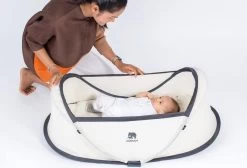 Deryan Infant BabyBox Campingbedje - Baby Klamboe - Cream -Babyproducten 1200x816