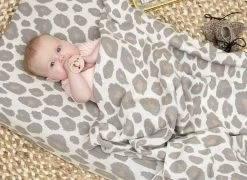 Meyco Panter Wiegdeken - 75x100 Cm - Neutral -Babyproducten 1200x876 2