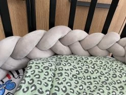 IL BAMBINI Gevlochten Baby Bed Bumper Treccia - Bedomrander - Box Omrander - Hoofdbeschermer - Boxrand - Bedbumper - Stootrand - Boxomrander - (3 Meter) Grijs 12 IL BAMBINI Gevlochten Baby Bed Bumper Treccia - Bedomrander - Box Omrander - Hoofdbeschermer - Boxrand - Bedbumper - Stootrand - Boxomrander - (3 Meter) Grijs -Babyproducten 1200x899 18