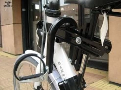 Zadel Op Stang Model 4 Kinderzitje Voor Damesfiets Met Enkele Oversized Onderbuis - Nooit Meer Zwaar Sturen -Babyproducten 1200x900 62