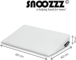 Snoozzz Reflux Kussen - Baby Hellend Kussen Voor Ledikant - Ventilerend - Met Wasbare Hoes - Wit 16 Snoozzz Reflux Kussen - Baby Hellend Kussen Voor Ledikant - Ventilerend - Met Wasbare Hoes - Wit -Babyproducten 1200x953 2
