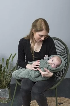 Baby's Only Wikkeldeken - Omslagdoek Baby Sense - Teddy Voering - Kiezelgrijs - 75x75 Cm - Geschikt Voor Drie- En Vijfpuntsgordel -Babyproducten 799x1200 110