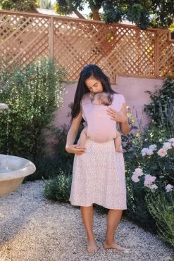 Ergobaby - Embrace - Draagzak Baby - Blush Pink -Babyproducten 799x1200 33