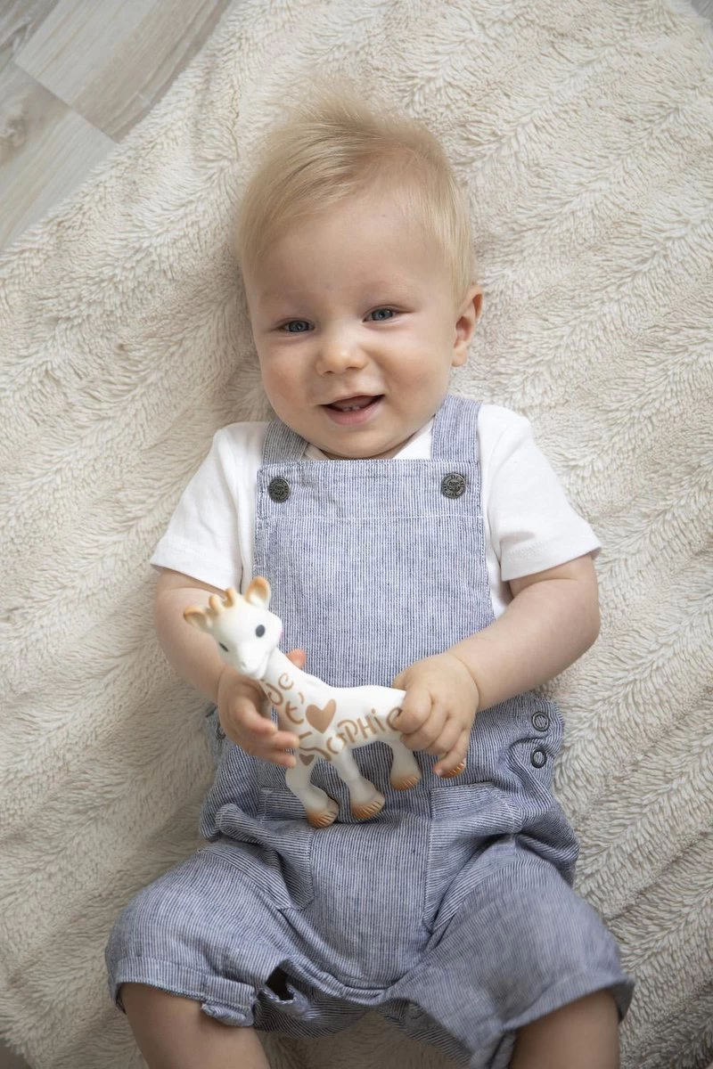 Sophie De Giraf - Bijtspeelgoed - Sophie By Me - 60 Jaar Limited Edition 4 Sophie De Giraf - Bijtspeelgoed - Sophie By Me - 60 Jaar Limited Edition - Afbeelding 2