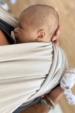 Bamboom Baby Draagdoek Sling Kleur Sand -Babyproducten 800x1200 116