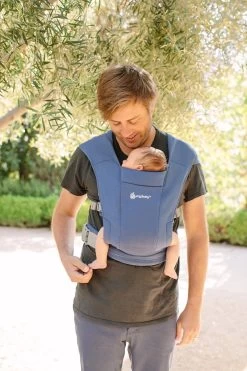 Ergobaby - Embrace - Draagzak Baby - Soft Blue - Ergonomisch Vanaf Geboorte -Babyproducten 800x1200 117