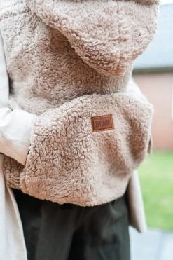 Bykay - Draagdoeken - Cover - Teddy Taupe - Winter Edition -Babyproducten 800x1200 148