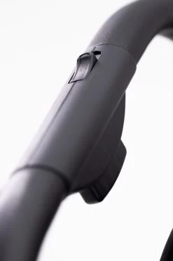 Hamilton By Yoop X1 Plus Kinderwagen - Buggy Met Monteerbare Wieg - Premium Stroller Met One Hand Folding Technologie - Nieuw, Hoger, Uitgebreider 2023 Model - Zwart - Licht, Verstelbaar, Wendbaar En Geschikt Van 0 Maanden Tot 4 Jaar -Babyproducten 800x1200 167