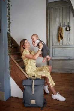 LÄSSIG Luiertas Rolltop Backpack Rugzak Incl Verschoningsmatje Antraciet -Babyproducten 800x1200 36