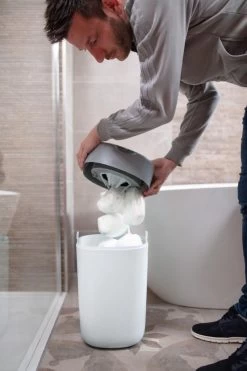 Tommee Tippee Milieuvriendelijke Twist & Click Luieremmer - Met 6 Navulcassettes - Wit -Babyproducten 800x1200 494