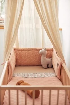 Jollein Bedomrander River Knit 180x35cm - Pale Pink -Babyproducten 801x1200 77