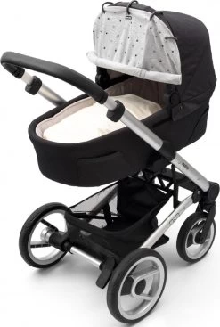 Dooky Universal Cover Zonnescherm Kinderwagen - Light Grey Crowns -Babyproducten 808x1200 2