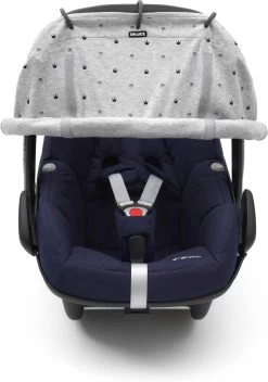 Dooky Universal Cover Zonnescherm Kinderwagen - Light Grey Crowns -Babyproducten 841x1200 3