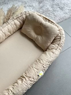 Bébélunes - Pure Beige - Babynest - Beige - 60x100cm - Inclusief Kussen -Babyproducten 899x1200 45