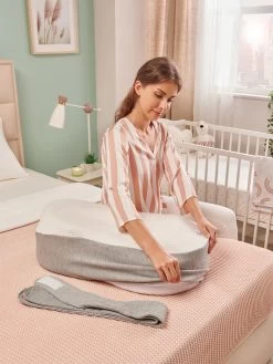 Mio Amore - Reflux Baby Matras - Relax Kussen - Voedingsmatras -Babyproducten 900x1200 52