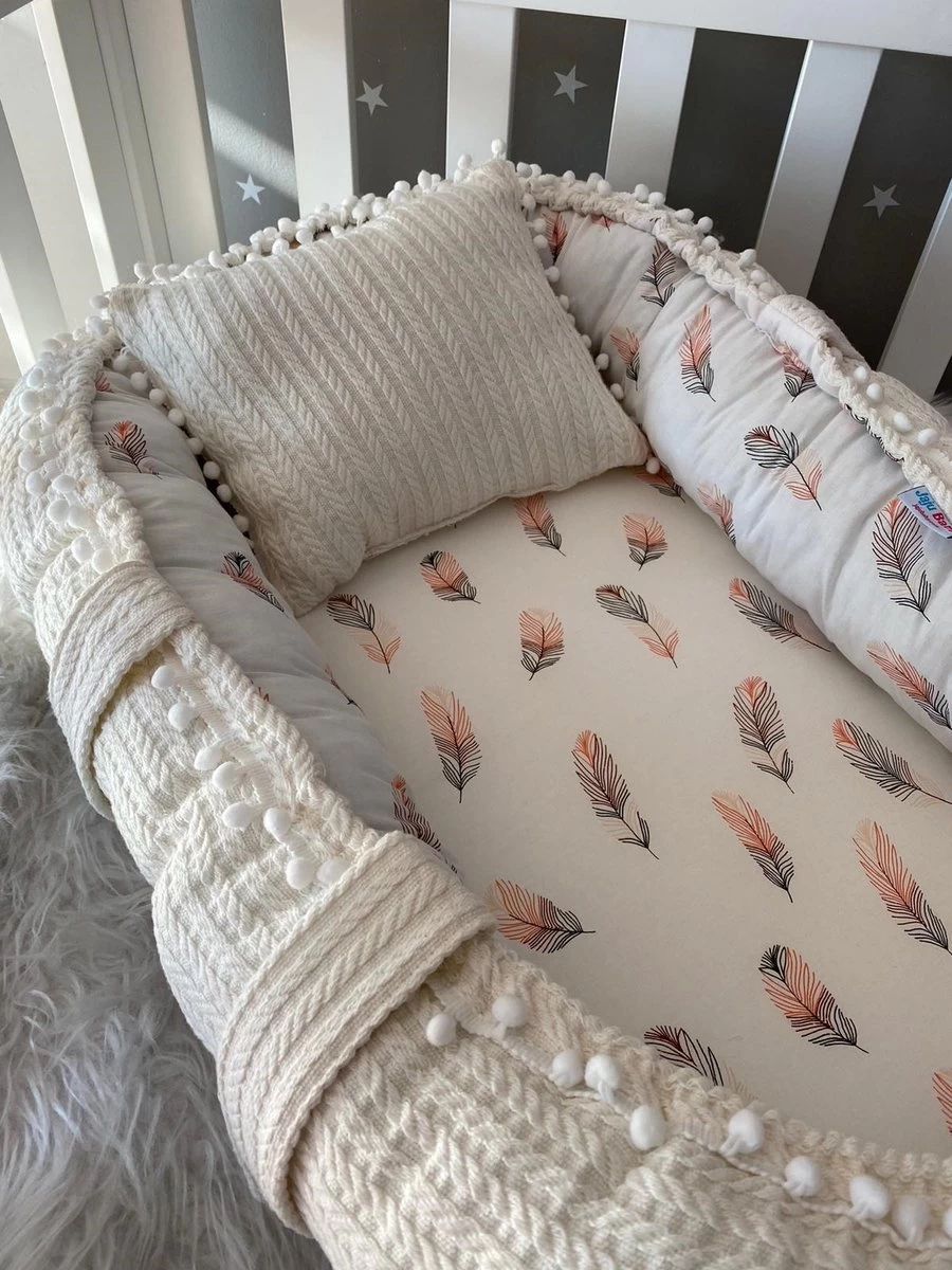 SNS Baby - Babynestje En Hoofdkussen - Organische Katoen - Antibacterieel Babynestje - Anti-Allergisch Babynestje - Wit En Veer Patroon - 74 X 40 Cm 5 SNS Baby - Babynestje En Hoofdkussen - Organische Katoen - Antibacterieel Babynestje - Anti-Allergisch Babynestje - Wit En Veer Patroon - 74 X 40 Cm - Afbeelding 3