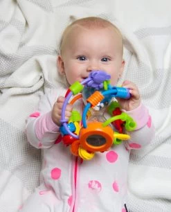 Playgro Speel En Leerbal - Grijp- En Bijtspeelgoed - Klikklak Geluiden - Spiegeltje - Kralen - Cilinder Met Rattelende Ballen -Babyproducten 969x1200 2