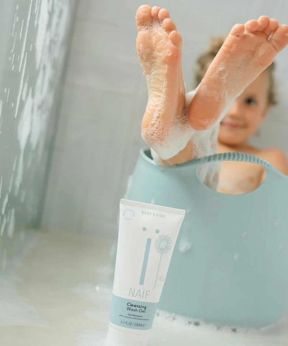 Naïf Baby Wasgel - Baby En Kind - 200ml - Met Natuurlijke Ingrediënten 9 Naïf Baby Wasgel - Baby En Kind - 200ml - Met Natuurlijke Ingrediënten - Afbeelding 7